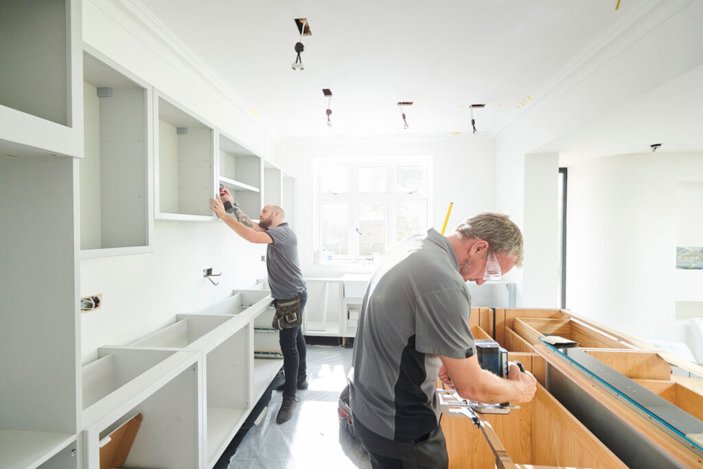 kitchen fitter Plymouth