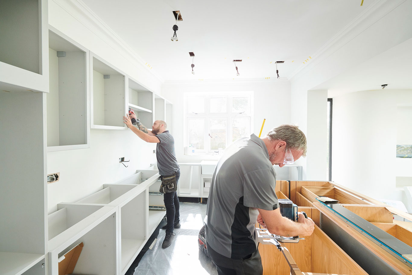 kitchen fitter Plymouth